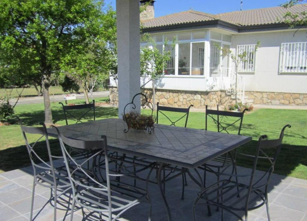Tres Hermanos Con Piscina Privada Pelabravo Exterior photo